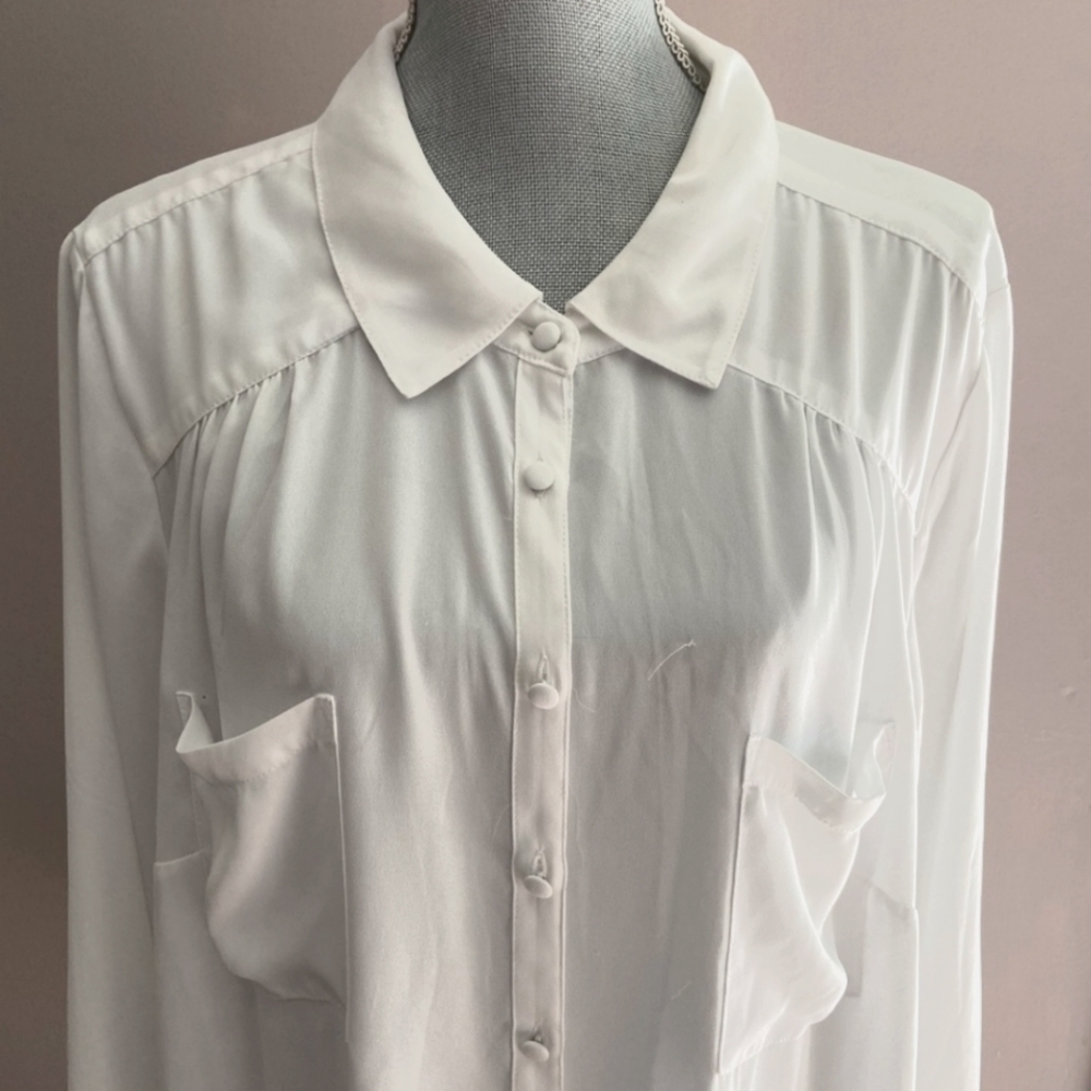 Torrid sheer long sleeve size 3